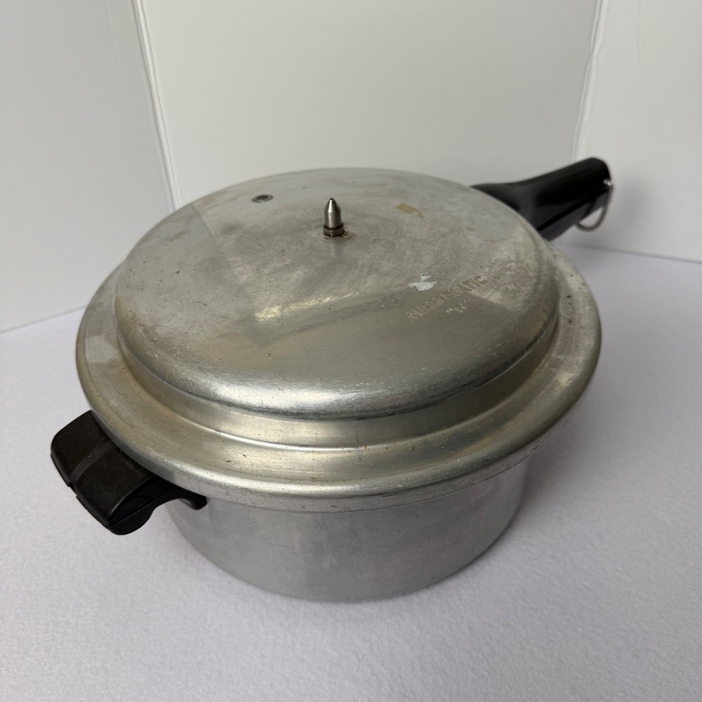 Vintage Mirro-Matic 6 Qt Pressure Cooker Pan 396M Aluminum Made in USA Extras